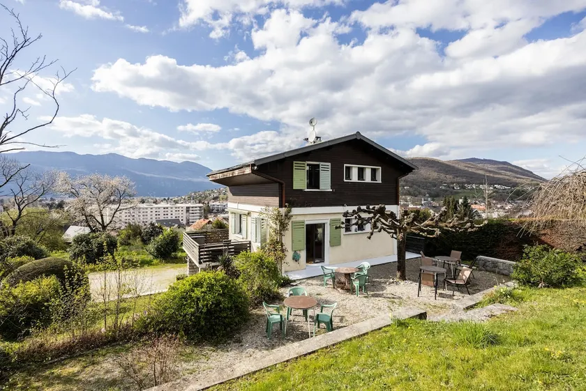 Les Tourelles Cottage - Image 1