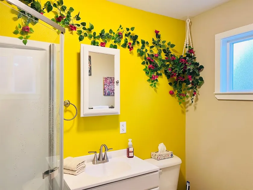 Talavera- vibrant Mexican-inspired apt in Salem - Image 1
