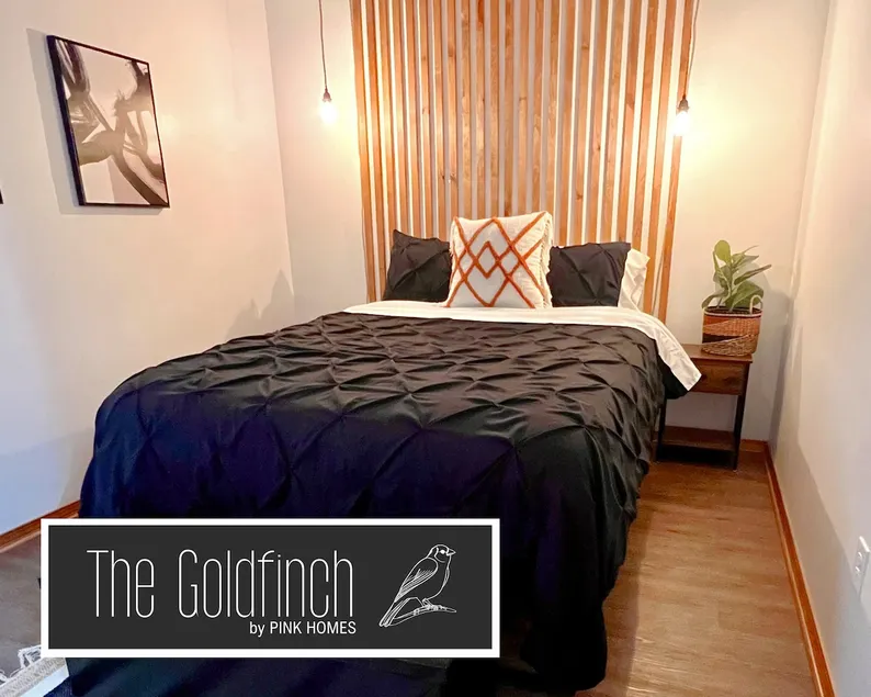 The Goldfinch: 2 Bed Townhouse Mins to University - Image 1