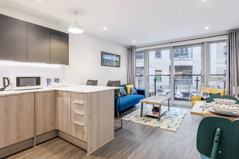 Once Upon a Tide - Stylish Apartment in the Heart of Poole - Image 1