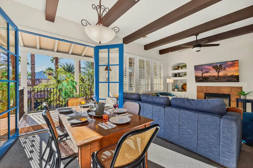 LV217 Superb 2 Bedroom Overlooking the Lap Pool - Image 1