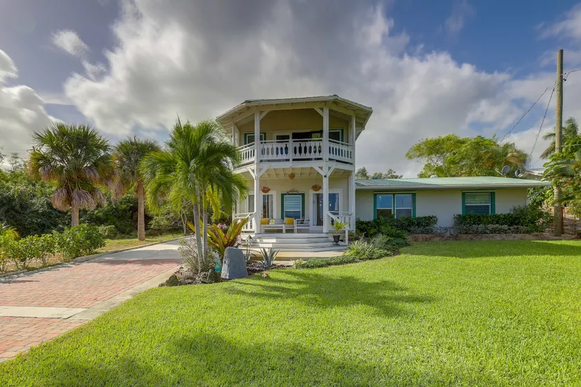 3-Acre Retreat, 3 Mi to Dtwn Jensen! Upscale Home - Image 1