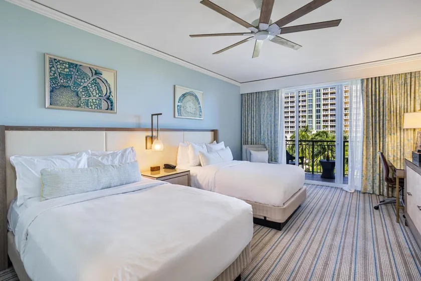 Ritz-Carlton Resort Suite: Pool & Spa - Image 1