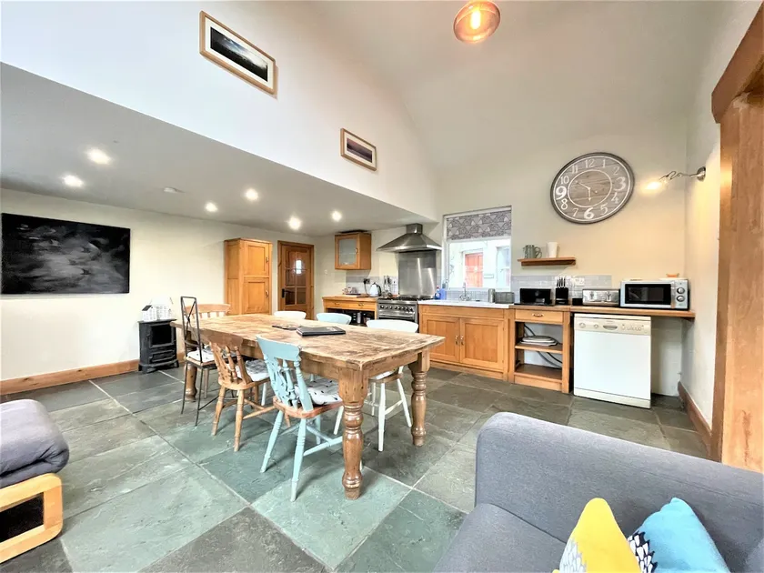 Inglefall & Jasmine Cottages - Image 1