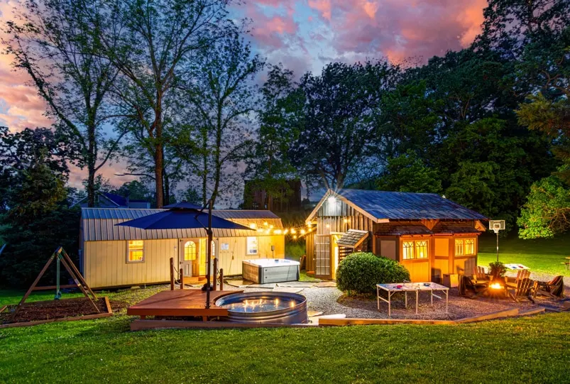 Multi-Family Haven! 22ppl, Hot Tub, Golf - Image 1