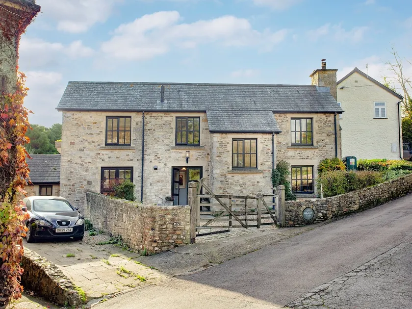 Wheelwright Cottages - Image 1