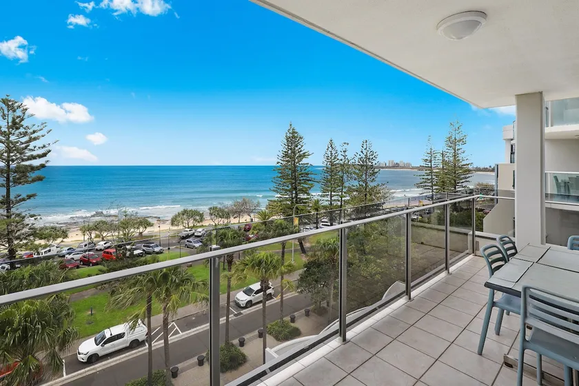 Spinnaker Beach Front - Image 1