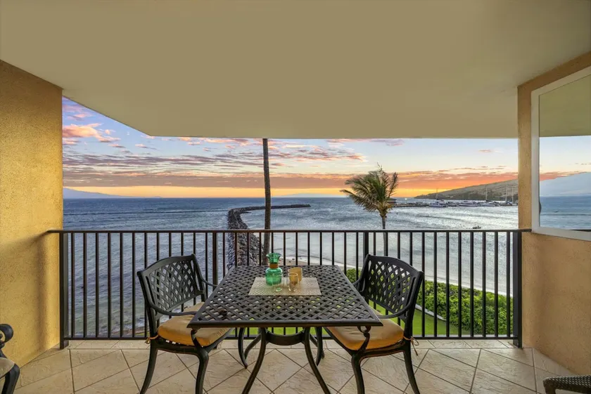 Simply Amazing Oceanfront Condo! Milowai 310 - Image 1