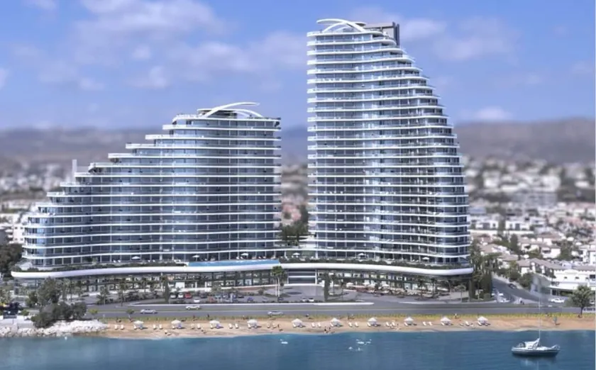 Del Mar Beachfront Boutique Residence - Image 1