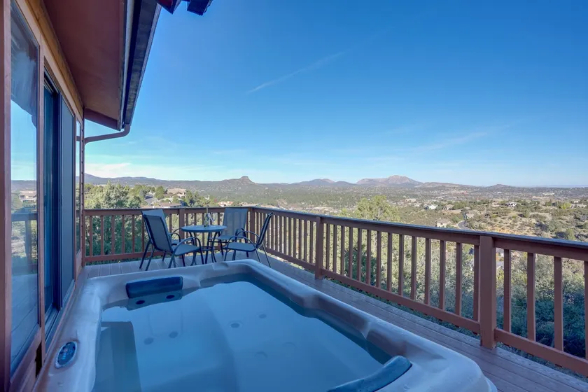 Hot Tub, Mountain Views: Scenic Prescott Home - Image 1