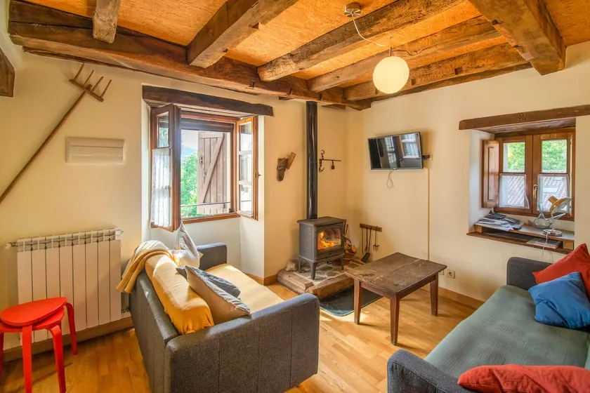 Cozy rural apartment near Irati - Image 1