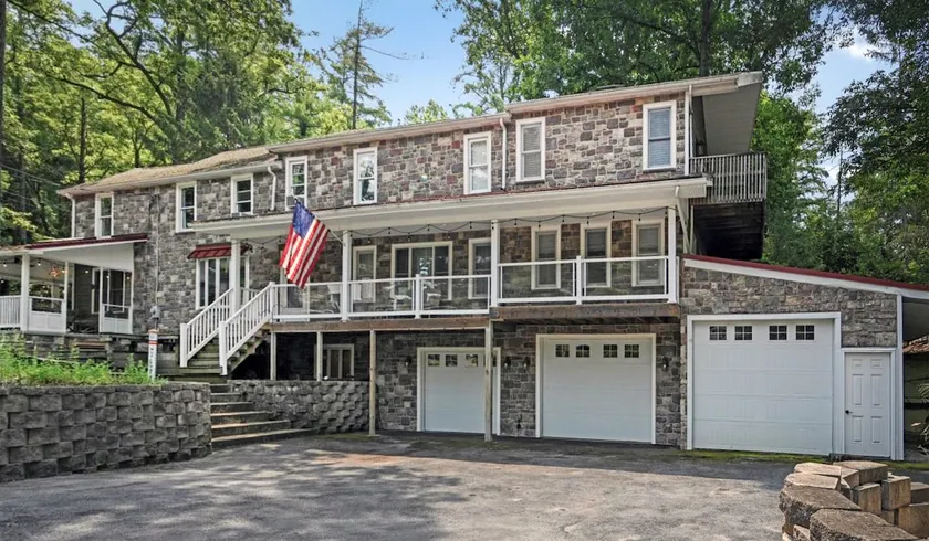 Muhlenberg Cottage - Image 1