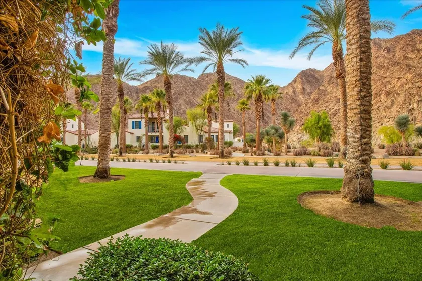 Tranquil Villa with Captivating Desert Views #A - Image 1