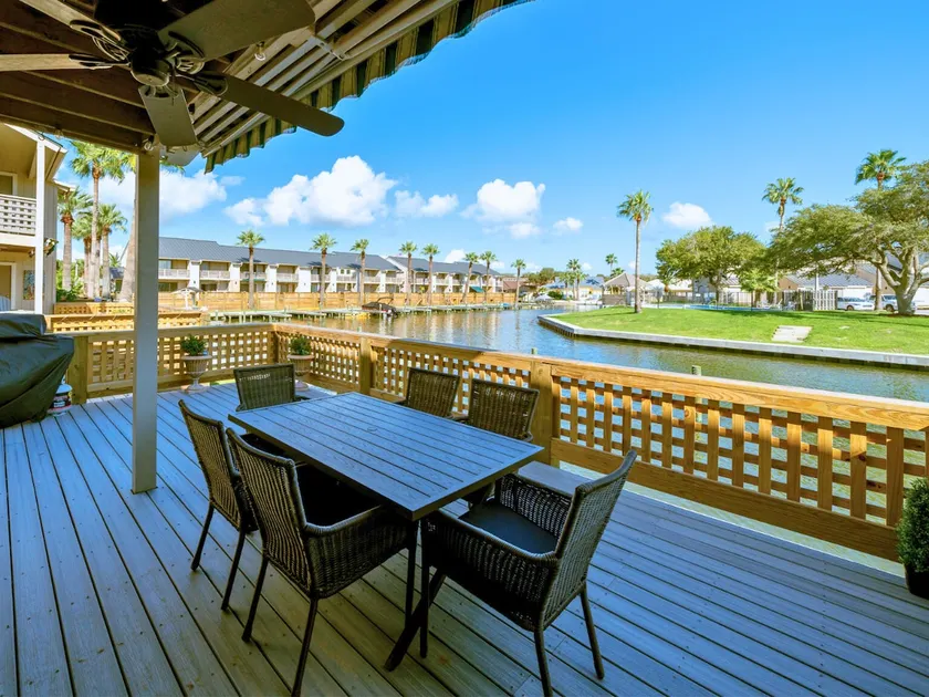 Bay House Condos #1801 - The BS Lake House - Image 1