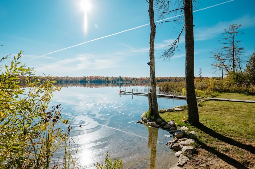 Waterfront, Hot Tub, 9 Beds - Wildwood Lakehouse - Image 1