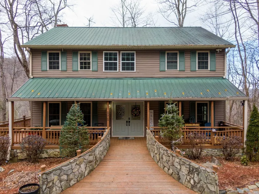 Peaceful Wood Haven at Mill Ridge - Image 1