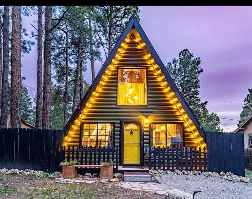 Cozy A-Frame Dog Friendly Quiet Fenced Yard AC! - Image 1