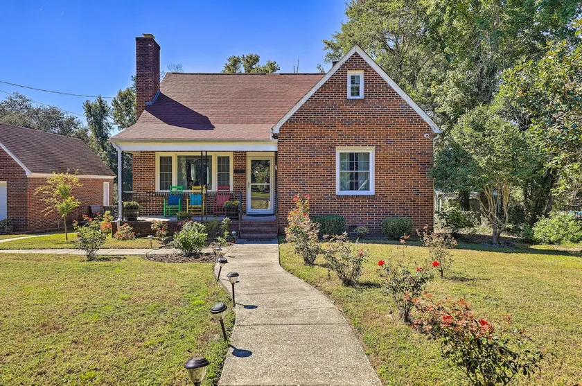 Convenient Jacksonville Home w/ Yard & Patio! - Image 1