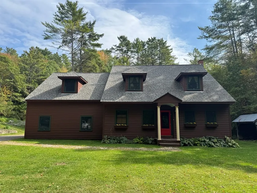 Edgewood, Beautiful custom built 5 bdrm home w/ fi - Image 1