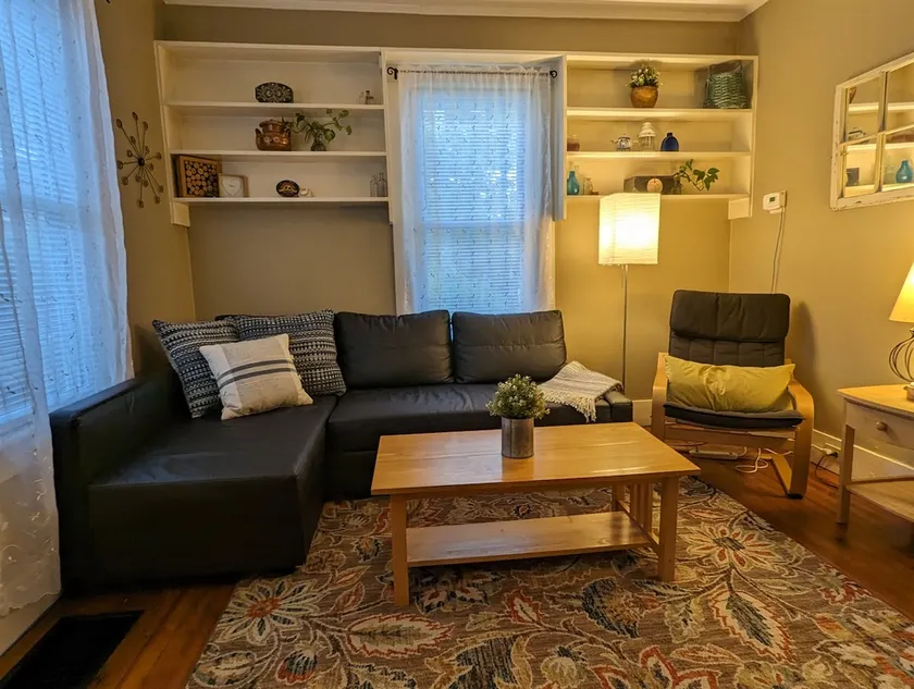 Pioneer Cottage Pristine 1 bedroom home, 5 minutes - Image 1
