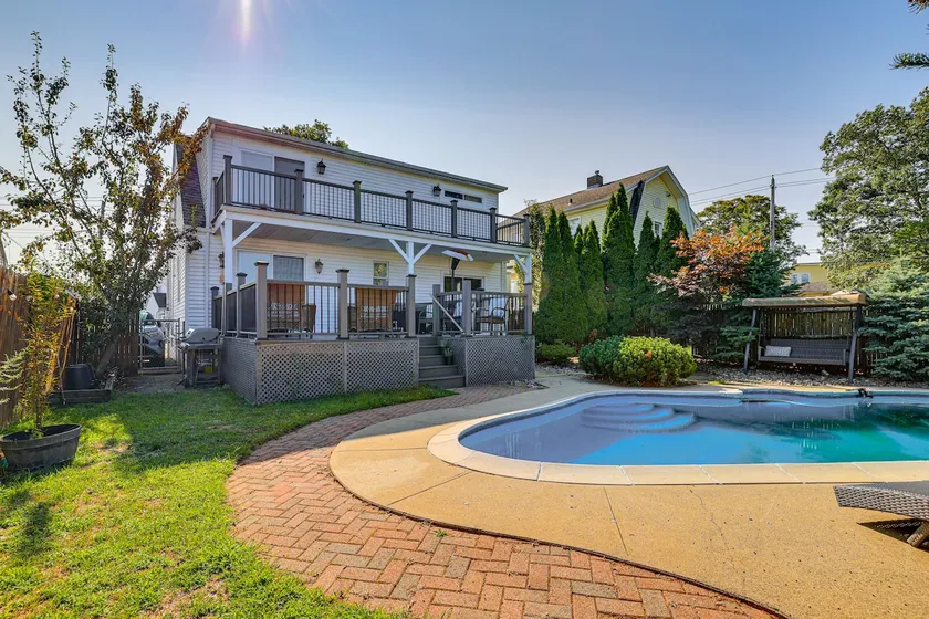 Near Yale & Winter Fun: New Haven Home w/ Hot Tub! - Image 1