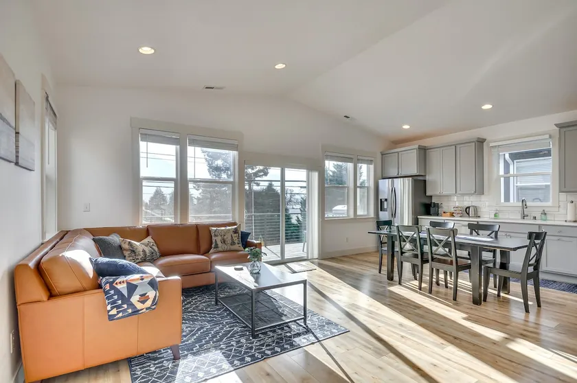 Stunning Stevenson Retreat w/ Mountain Views! - Image 1