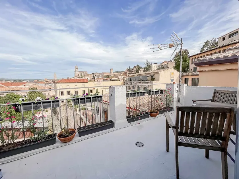 Romantic Duplex with terrace and great views - Image 1