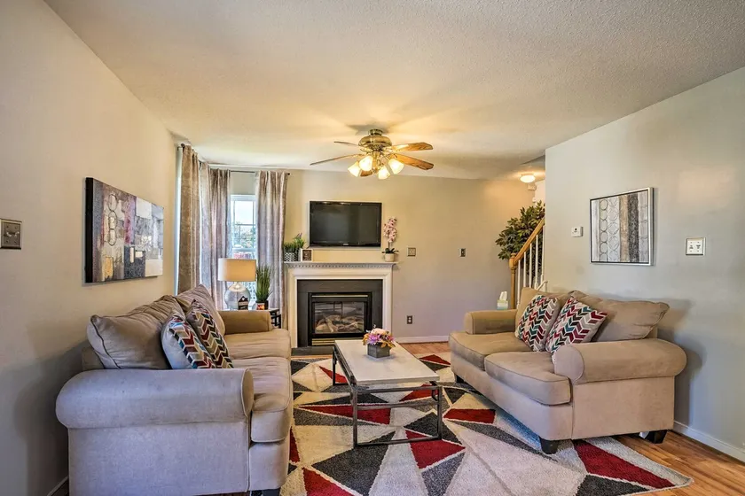 9 Mi to Richmond: Sandston Home w/ Office - Image 1