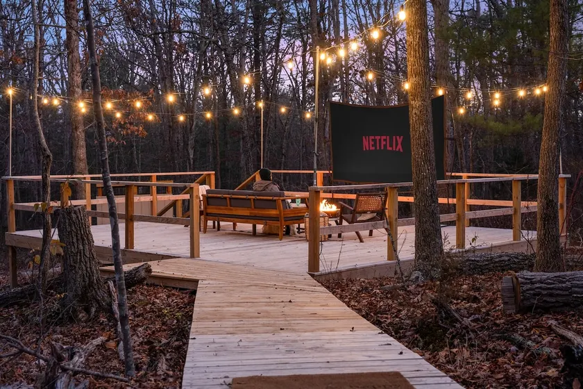 Outdoor Theatre | Hot Tub | Fire Pit | Dogs - Image 1