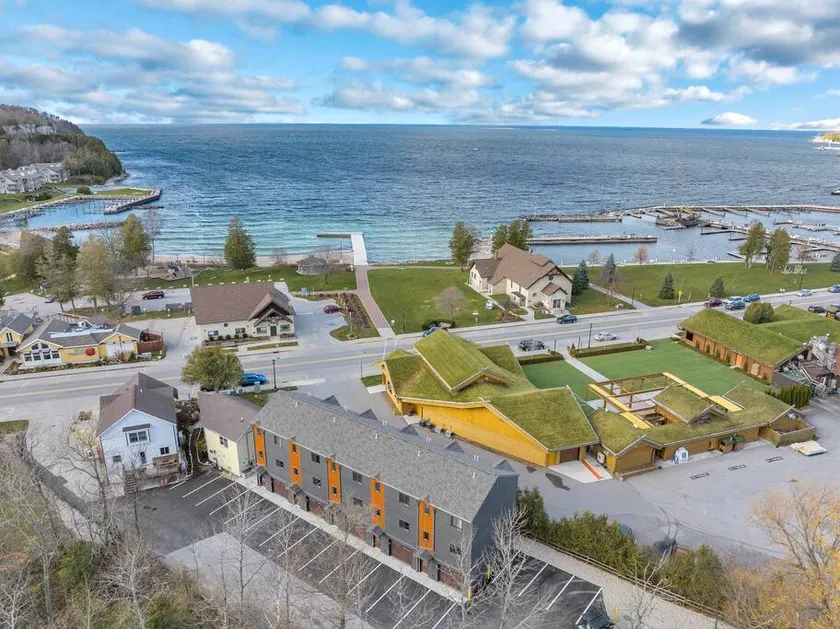 Sister Bay Gem-steps to the beach and downtown! - Image 1