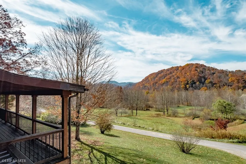 Secluded Home w/ Lovely View - Hidden Valley Farm - Image 1