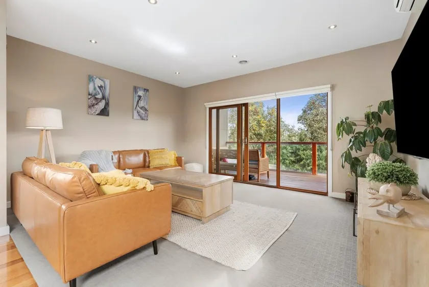 Dunes House, Gas Fire, 80m to beach, Pet friendly - Image 1