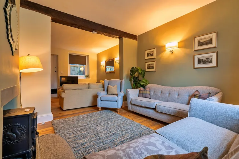 Finest Retreats - The Cottage at Tideswell - Image 1
