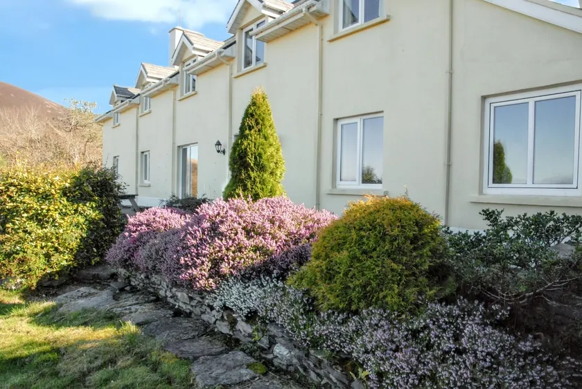 Casa, Co. Kerry - Image 1
