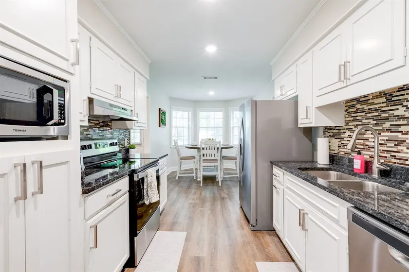 Recently Renovated | 4bd | Close to University - Image 1