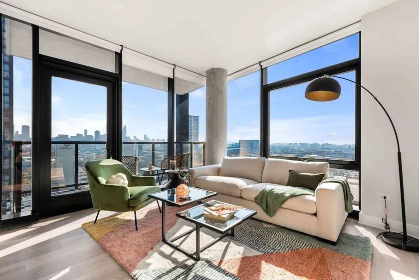 West Loop Scenic Views + Private Balcony Retreat - Image 1