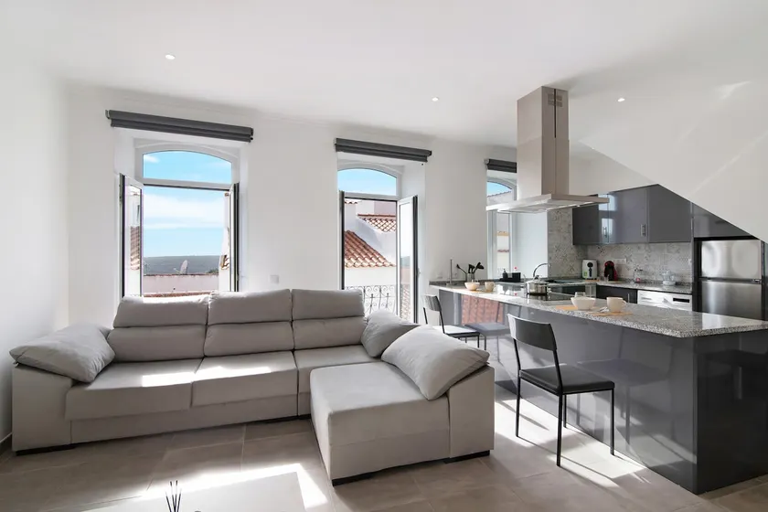 Traditional 3 bedroom apartment - Image 1