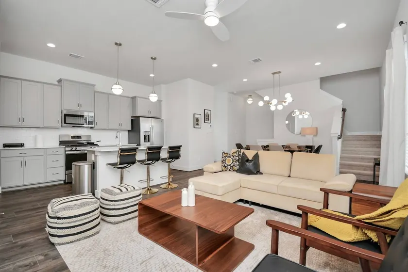 Westhaven | Modern & Cheerful 3-BR gated Townhome - Image 1