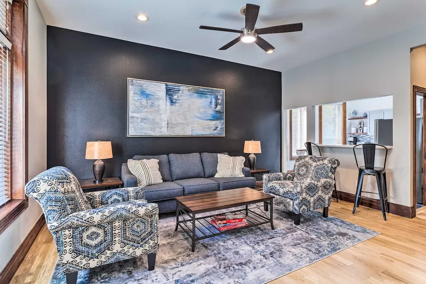 < 1 Mi to St Joseph's: Denver Townhome! - Image 1