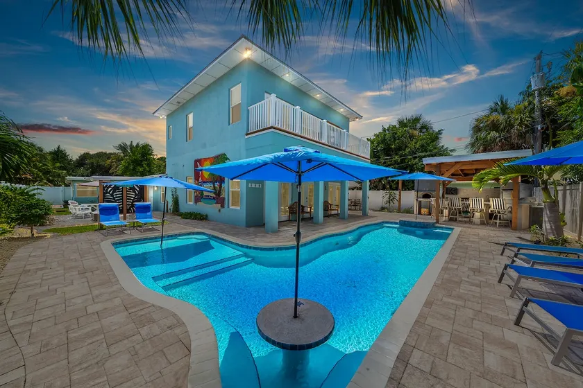 Kelena's Grand Cabana - Image 1