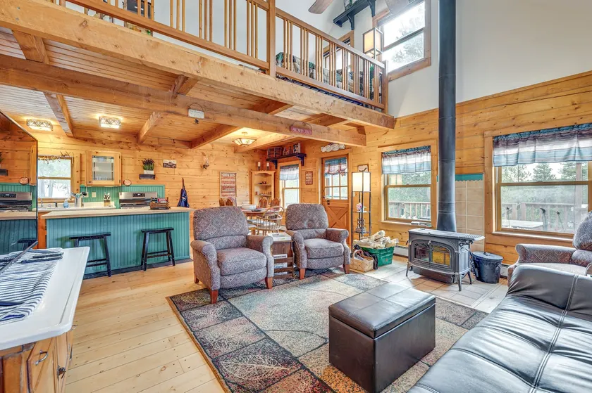 BBQs, Hikes & Fireside Nights: Cabin in Black Hawk - Image 1