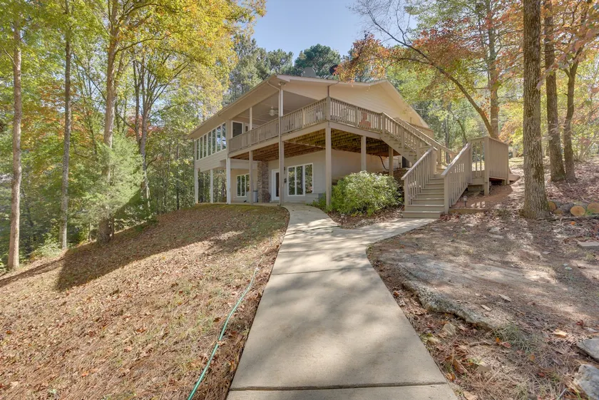 Lakefront Lineville Retreat w/ Private Dock! - Image 1