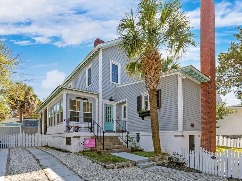 North Beach Bungalow - Image 1