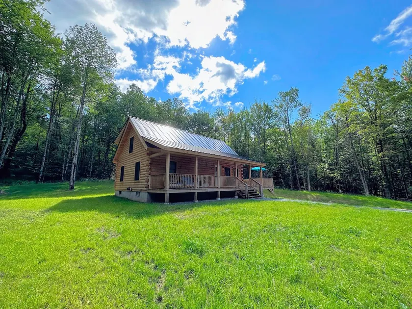 18HA New home near Franconia Notch, pool/gym pass! - Image 1