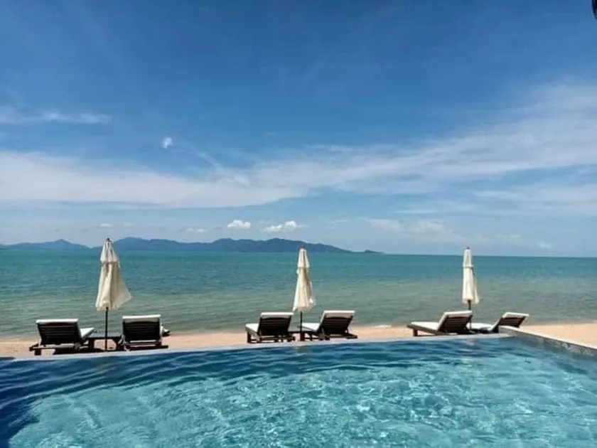 The Cosy Maenam Beach Resort - Image 1