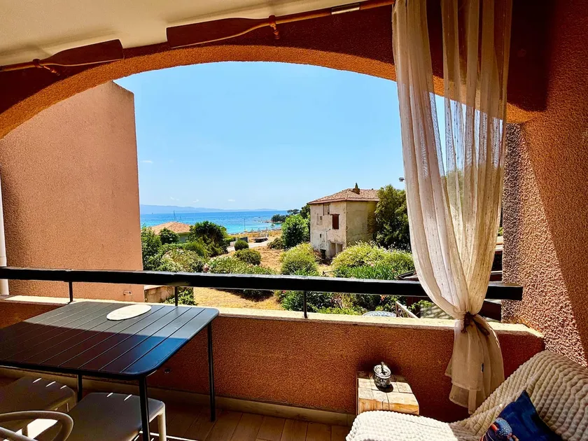 Casamea | 1-Bedroom Apartment • Sea View • Beach 2 min away • Air Conditioning - Image 1