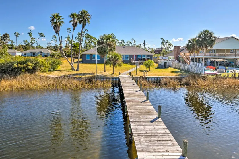 Waterfront Callaway Bayou Home w/ View & Boat Slip - Image 1