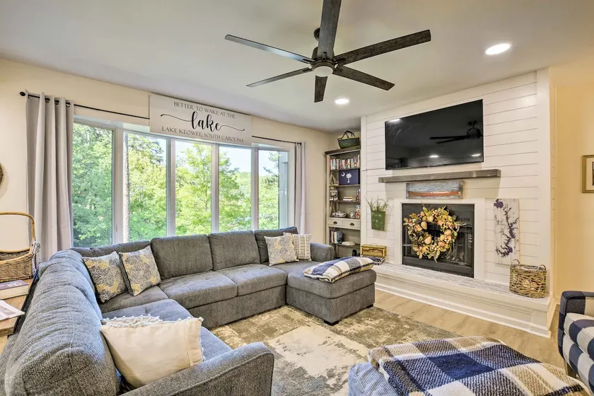 Keowee Keys Condo w/ Resort Amenities Access! - Image 1