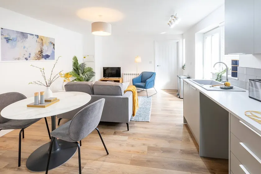 Cozy One Bed Flat Near Ely Cathedral & Riverside - Image 1