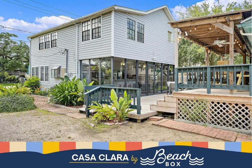 Cozy Home Near Kemah Boardwalk with Game Room - Image 1